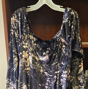 MELLODAY Dark Floral Velvet Slit Dress (L)